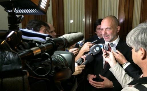 Según Buzzi: “Massa y Das Neves sólo tienen un proyecto personal”