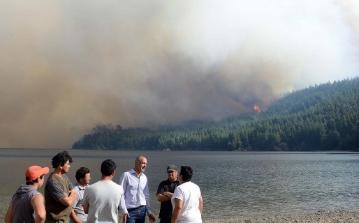 “El Gobierno no va a dejar solas a las familias afectadas por los incendios”
