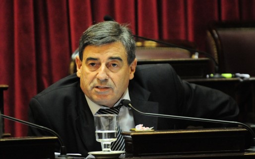 Cimadevilla: «Massa se cae a pedazos»