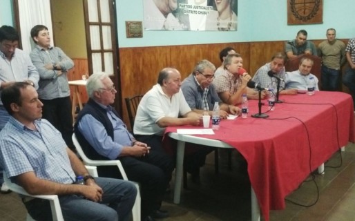 Yauhar sigue fracasando en la alternativa a Buzzi