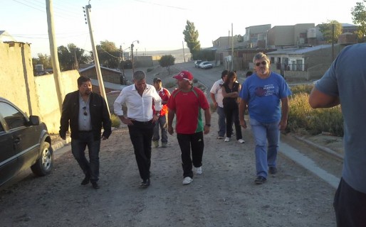 Vivas, junto a Arcioni en el San Martín