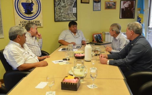 Guinle le puso un freno a la pirotecnia política