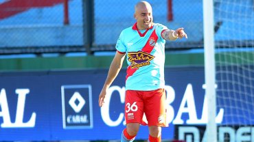 Arsenal le dio aire a Palermo goleando a Newell’s