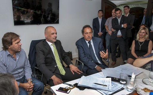 Scioli: “Buzzi fue uno de los primeros en jugarse por este proyecto”