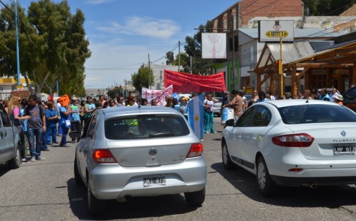 Salud: Socialistas proponen la descentralización como opción