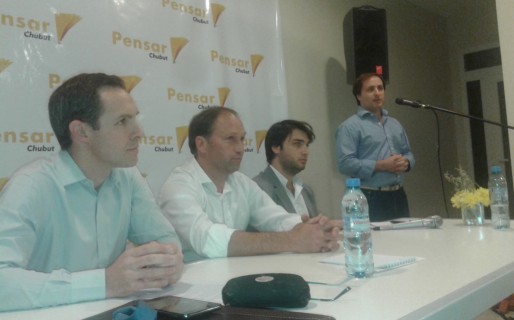 Irianni presentó sus bases para un programa de gobierno