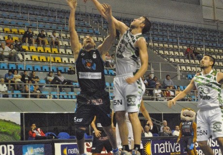 Un Gimnasia diezmado cayó en final cerrado