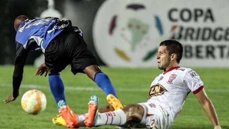 Huracán cayó en Venezuela y se despidió de la Copa