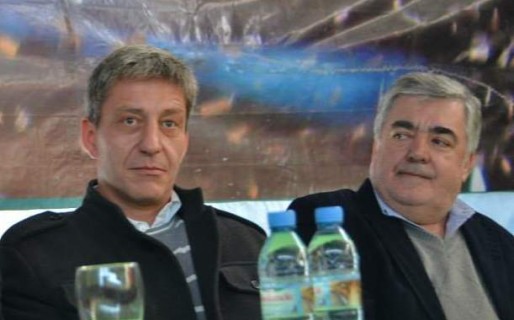 Arcioni se enteró por los diarios que Das Neves lo bajó
