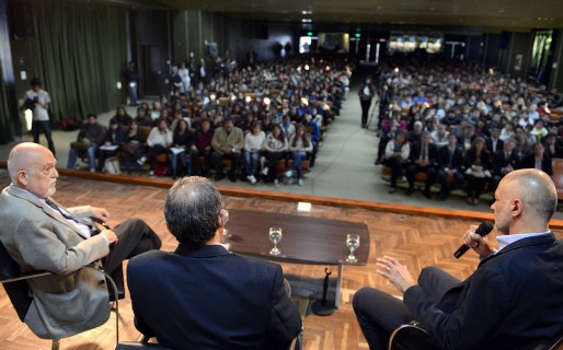 Carrera de Medicina: Buzzi valoró la formación en Chubut de profesionales