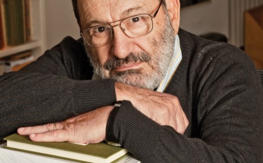 Umberto Eco: «El diario funciona aún como si Internet no existiera»