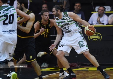 Gimnasia cayó con las botas puestas