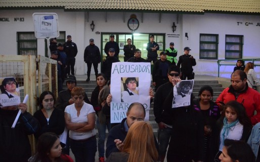 Educación separó inmediatamente al docente acusado de abuso