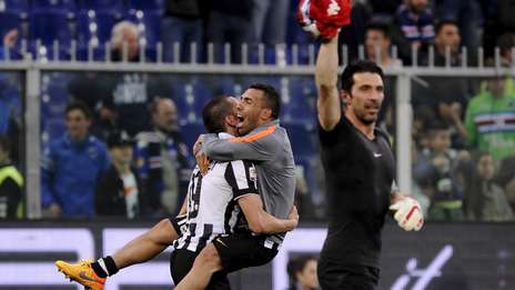 La Juve, con Tevez y Pereyra, consiguió su 31° Scudetto