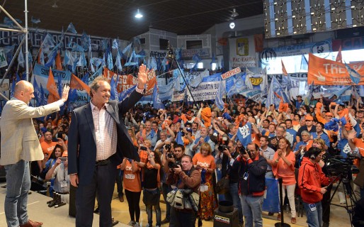 Scioli felicitó a Buzzi por su crecimiento electoral