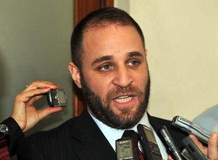 Glinski: “Das Neves solo combate al FpV”