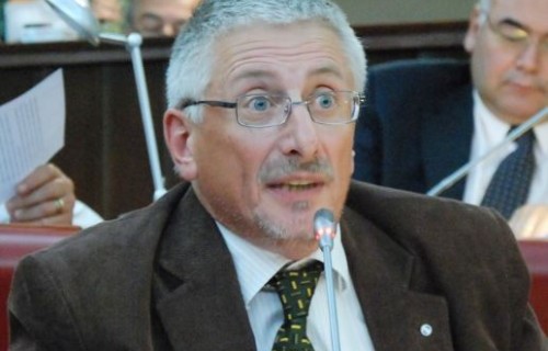 Desde el dasnevismo comparan al Sindicato Petrolero con la organización militar de Hitler