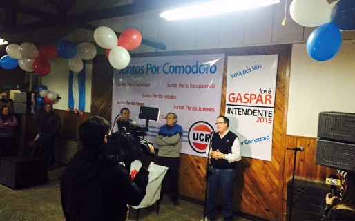 Gaspar lanzó su candidatura en el Club 13 de diciembre