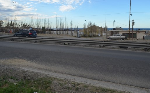 Finalmente taparán un bache frente al corralón municipal