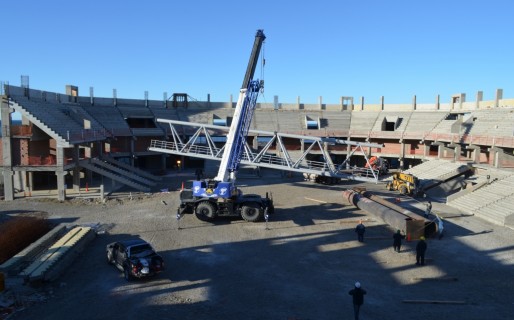 Comienza el techado del Estadio del Centenario