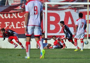 Racing Tw 1 - Huracán 0