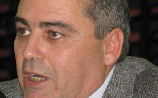 “A Das Neves cualquier colectivo lo deja bien”