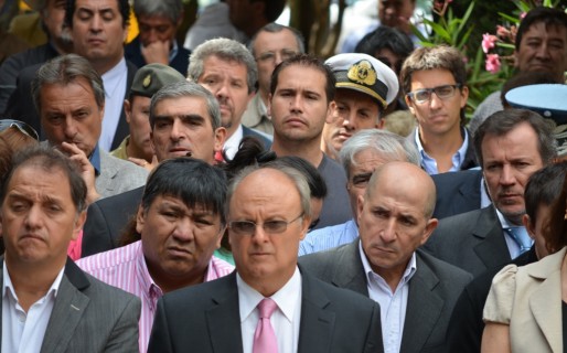 “En los medios hay operaciones de todo tipo”