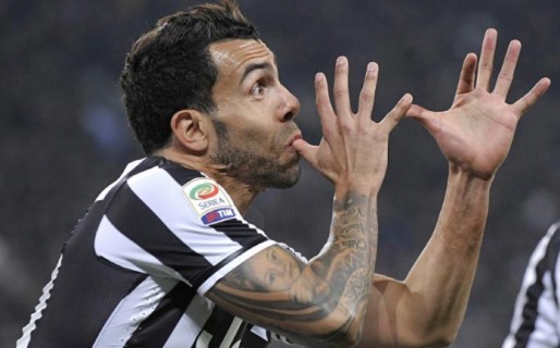 Carlos Tevez selló su regreso a Boca