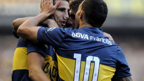 Boca volvió a la punta en el regreso de Tevez