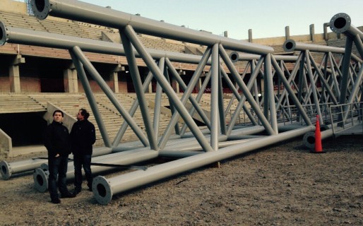 Llegan las estructuras metálicas del techo del Estadio Centenario