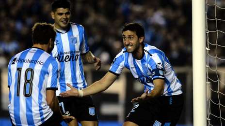 Racing se recompuso y batió a Sarmiento