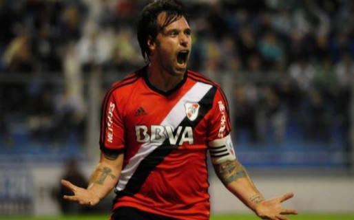River goleó a Rafaela con cuatro goles de Cavenaghi