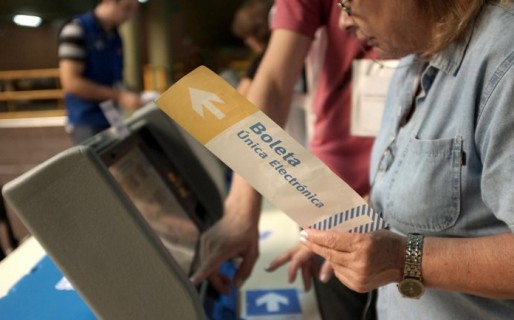 Los porteños votan y debuta la Boleta Electrónica