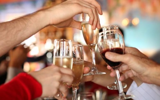 Vacuna rusa contra coronavirus: prohibido tomar alcohol por 42 días