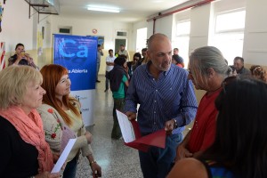 casa abierta entrega aporte cholila1
