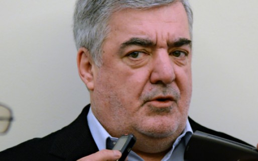 Das Neves: “Este gobierno está hipotecando a la provincia”