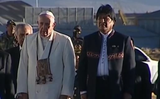 El papa Francisco llegó a Bolivia