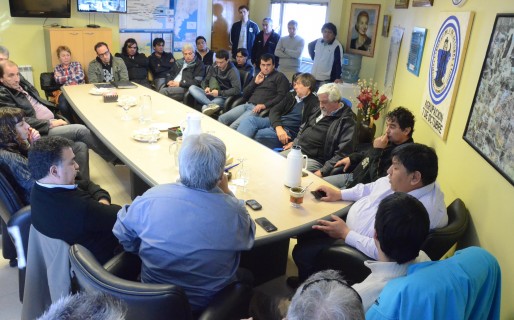 Petroleros gestionan el pago de la suma puente