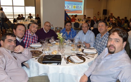 Petroleros Jerárquicos también acompañaron a Linares