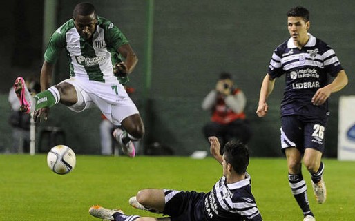 Banfield venció a Gimnasia de la mano de Simeone