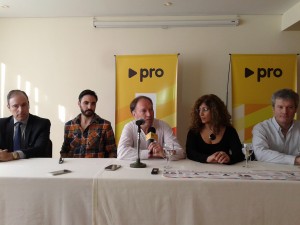 Conferencia en Comodoro irianni leske
