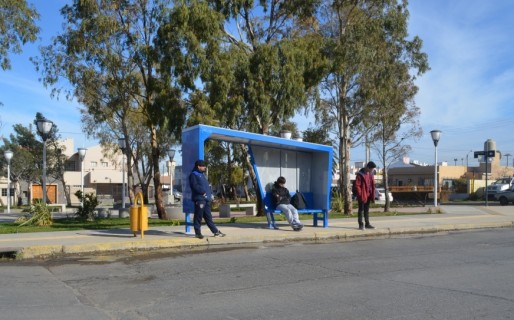 Instalan nuevas garitas de colectivo