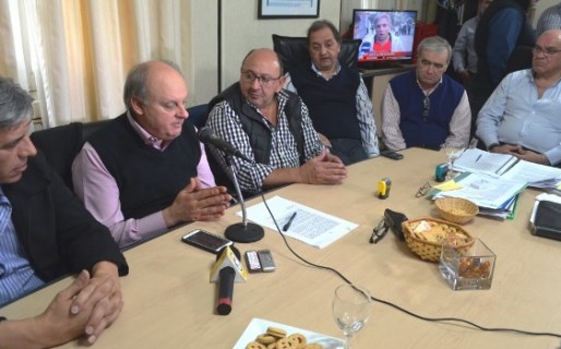 Los municipales firmaron acuerdo de paritarias