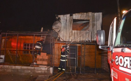 Se incendió una vivienda en el San Cayetano