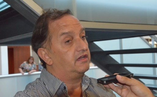 Linares viajará a Rawson con el gremio docente local