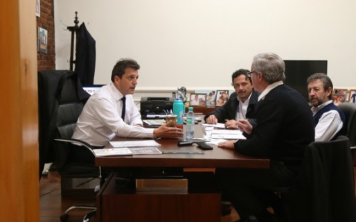 Massa y Macri empiezan a tantear un acuerdo