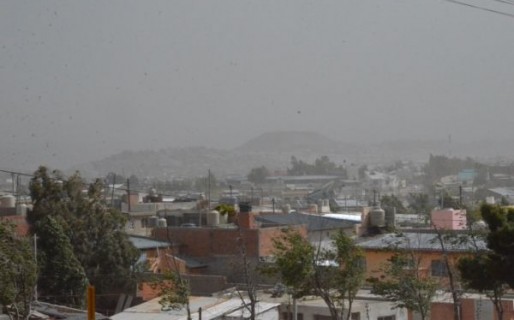 El viento hizo volar estructuras pero no hubo heridos