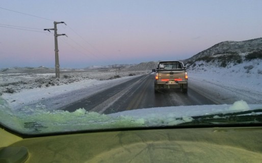 Precaución al transitar por presencia de nieve y escarcha