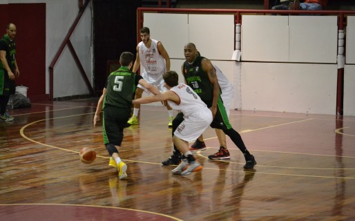 Gimnasia impuso su jerarquía en el segundo amistoso