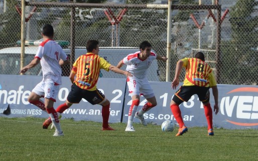 Traspié de Huracán por el Federal B